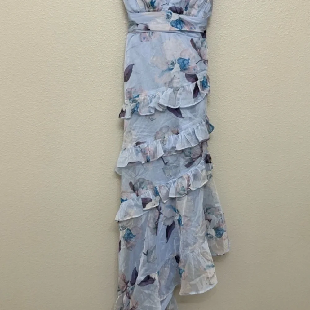 NEW Lulus Saveria Light Blue Floral Ruffle Asymmetrical Maxi Dress XS Party - Picture 7 of 9